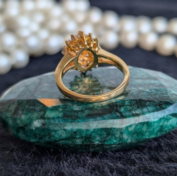 Vintage Cluster Gold Tone Cocktail Ring 7.75 - Picture 8 of 12